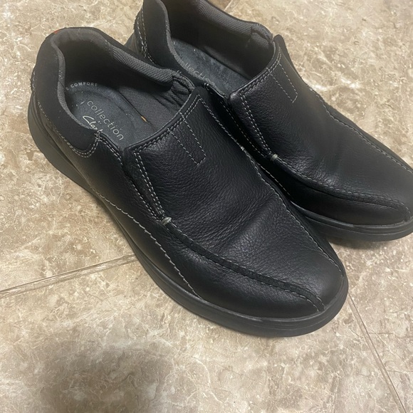 Nice pair of shoes for work or casual. Very gently worn. No defects. - Picture 6 of 6